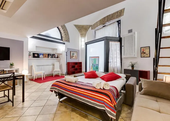 Spacious Loft In The Heart Of