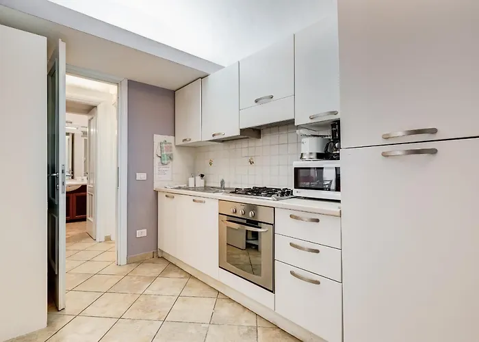 Spacious Loft In The Heart Of * Rom